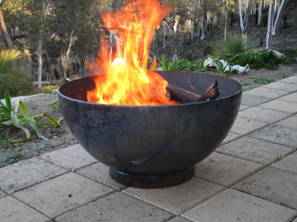 Buy Cast iron disc fire pit - large: Delivery by Crocus